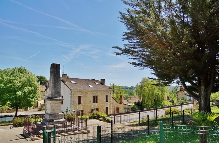 Monument-aux-Morts - Coux-et-Bigaroque