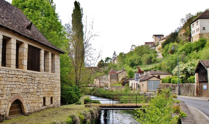 La Commune ( La Couze ) - Couze-et-Saint-Front