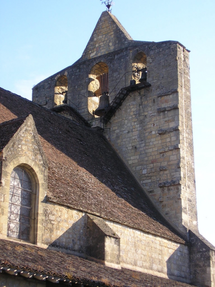 CLOCHER DE L'EGLISE DE DOMME