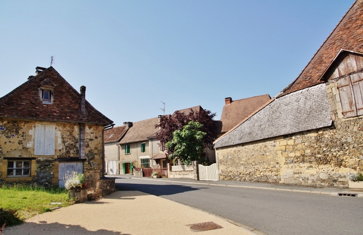 Le Village - Dussac