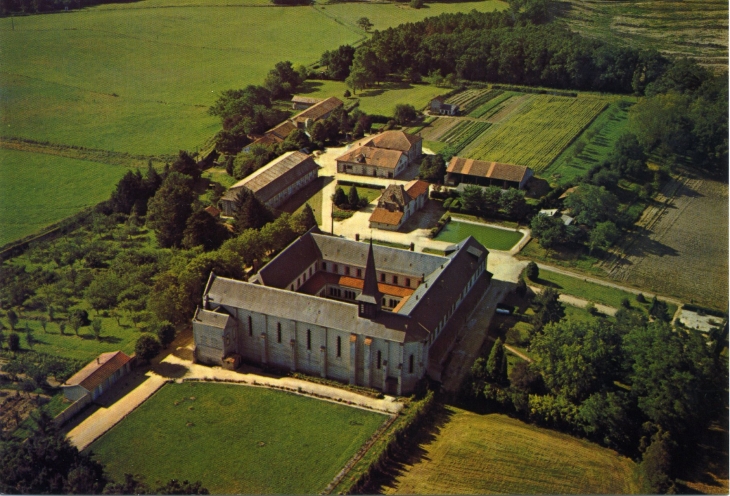 Abbaye Notre-Dame de Bonne Espérance (carte postale de 1990) - Échourgnac