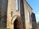 Photo suivante de Excideuil Façade occidentale de l'église Saint THomas.