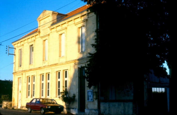 Façade de l'école - Flaugeac