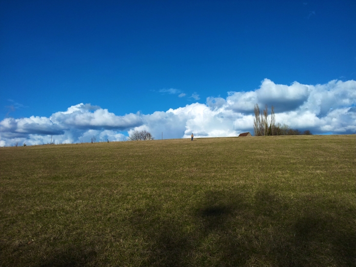 Aux alentours. - Fossemagne