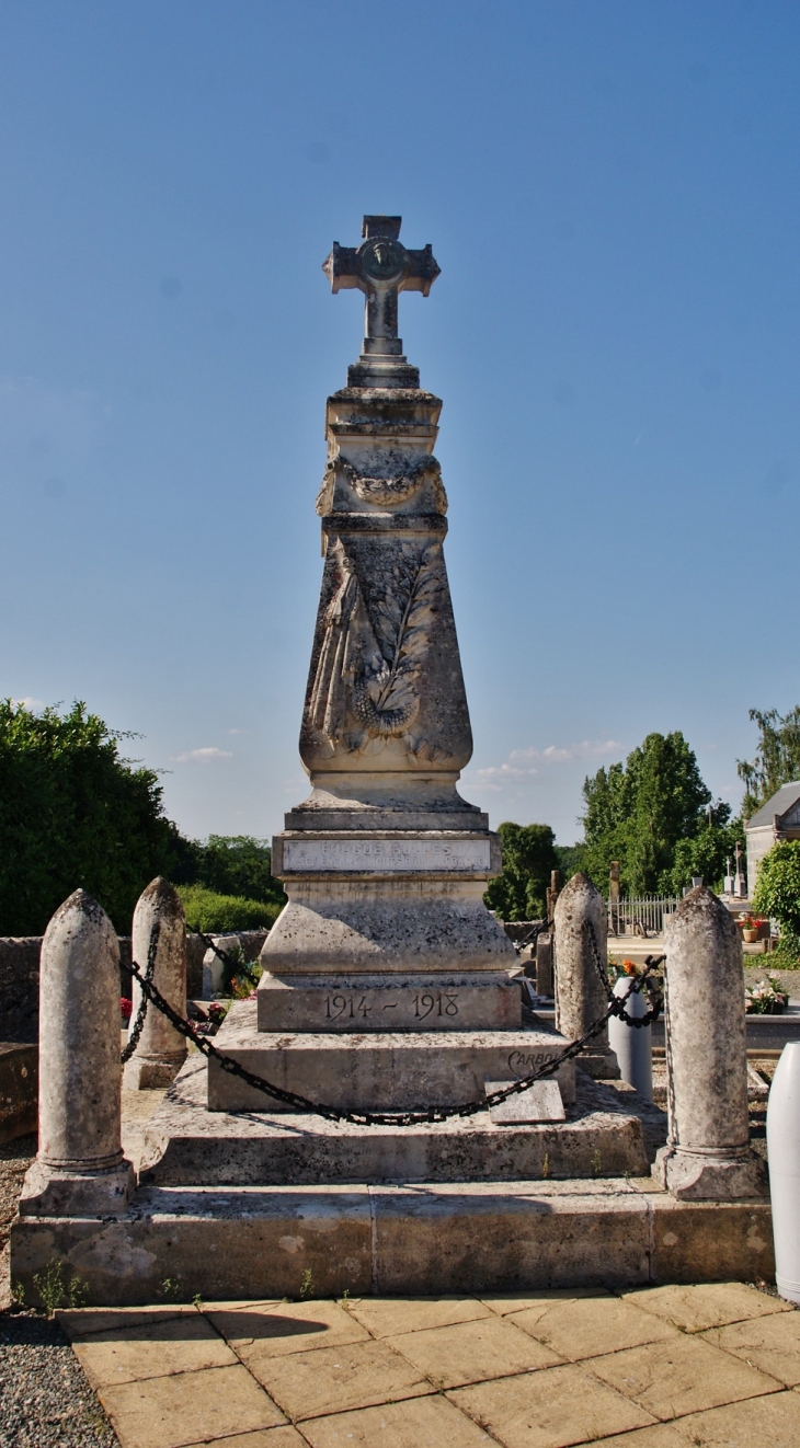 Monument aux Morts - Fougueyrolles