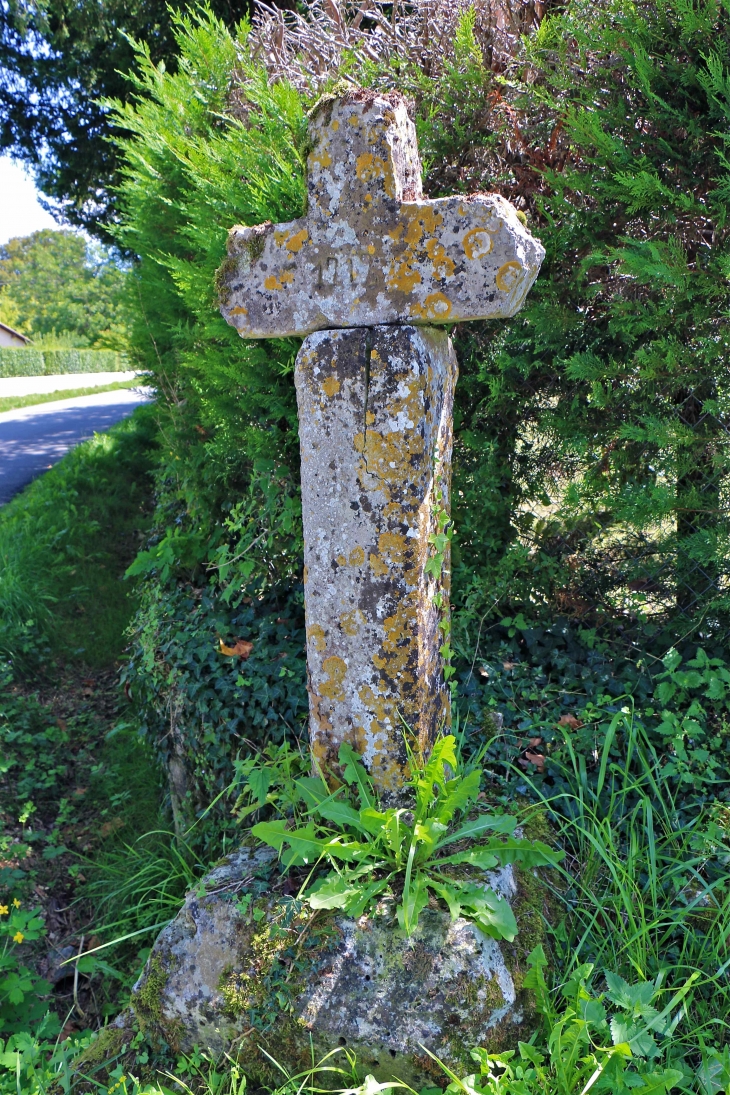 Croix de chemin  - Grand-Brassac