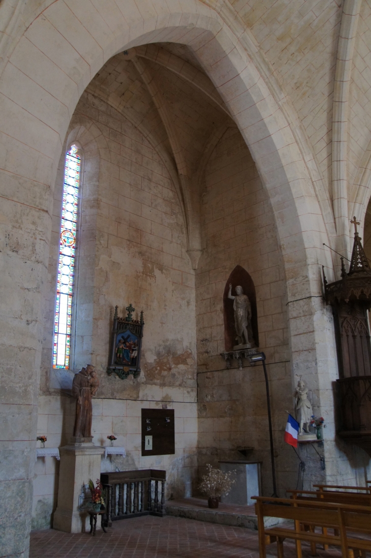 1er Collatéral de gauche. Eglise Saint Front de Bruc. - Grignols