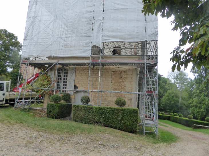 La chartreuse du Breuil en cours de rénovation - Grives