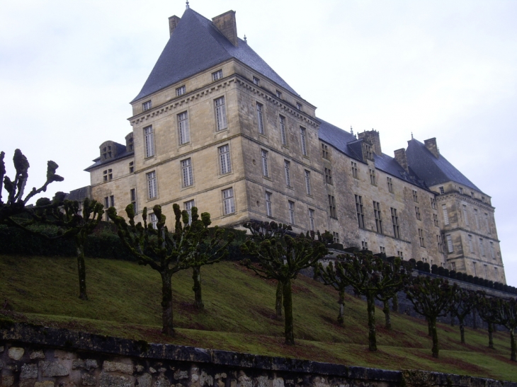 Château de Hautefort (MH) 17/18ème