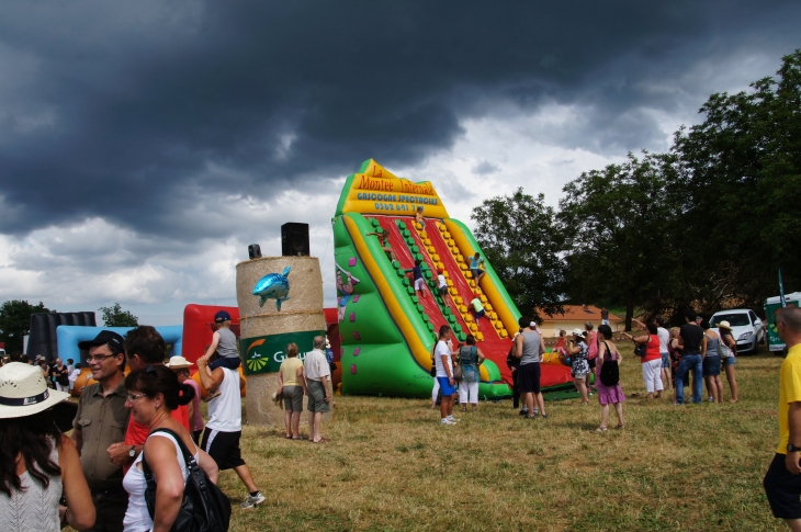 Terre en Fête. - Hautefort