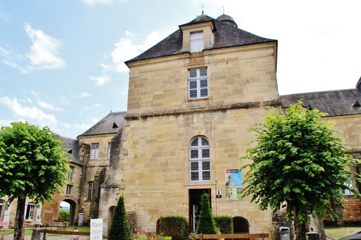 Ancien Hospice - Hautefort