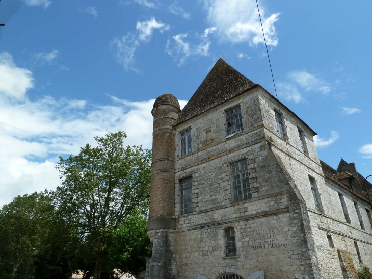 Le Château - Issigeac