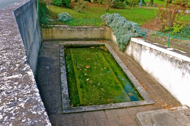 La fontaine Saint Firmin - Jaure