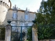 Photo précédente de Javerlhac-et-la-Chapelle-Saint-Robert Une entrée du château.