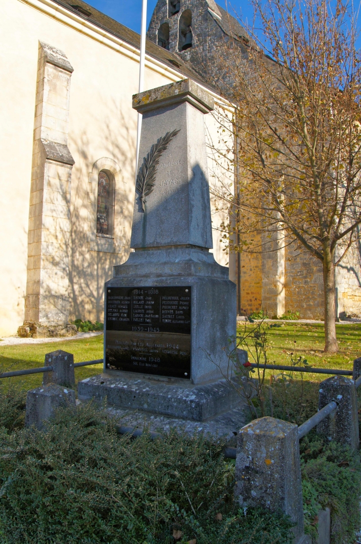 Le Monument aux Morts - Jayac