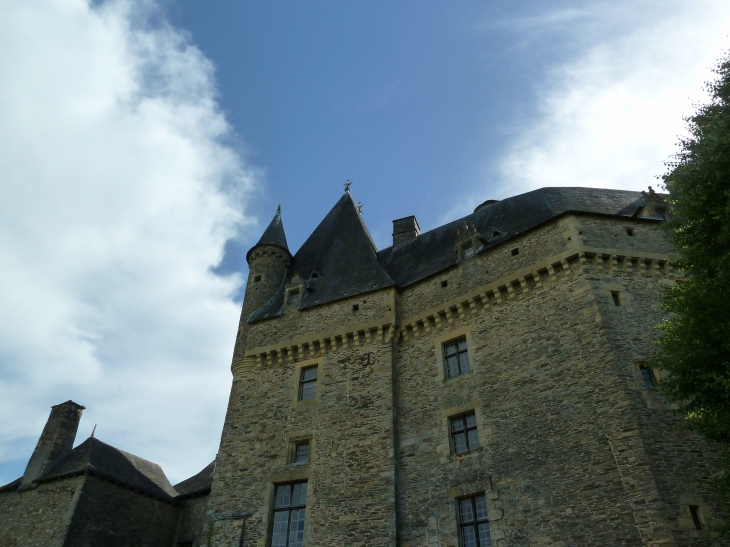 Le Château - Jumilhac-le-Grand