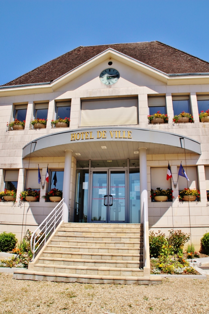 La Mairie - Jumilhac-le-Grand