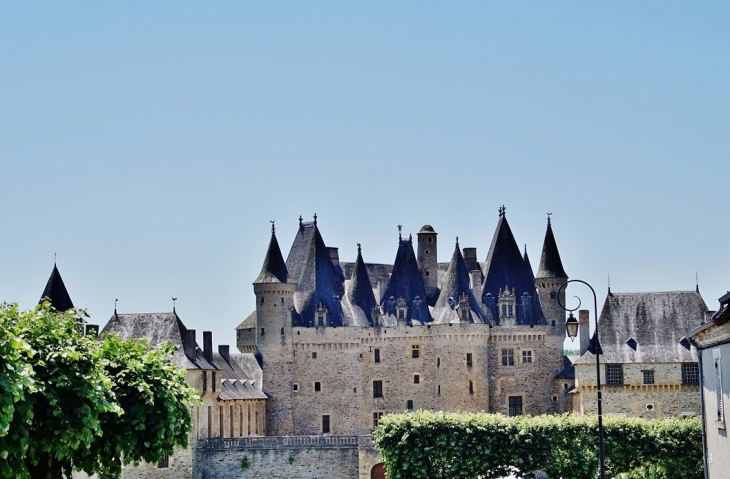 Le Château - Jumilhac-le-Grand