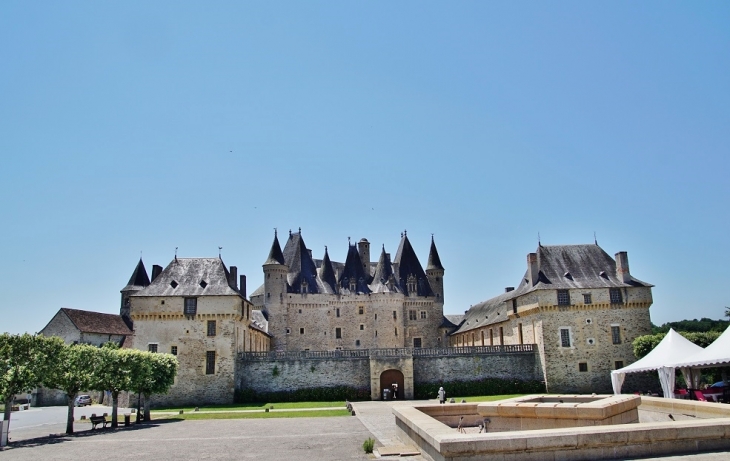 Le Château - Jumilhac-le-Grand