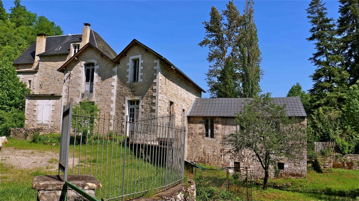 Le moulin de Ladoux - La Cassagne