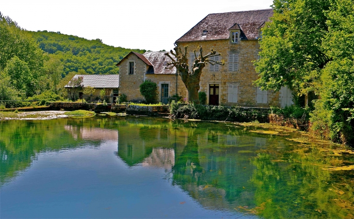 Le moulin de Ladoux - La Cassagne