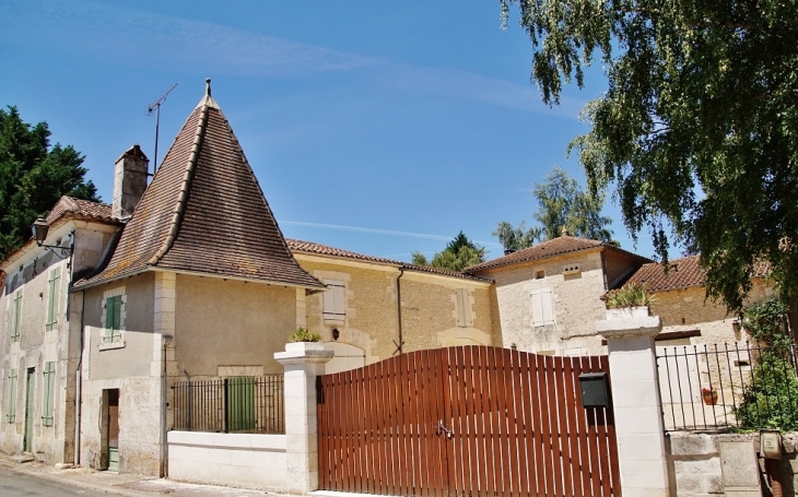 Le Village - La Chapelle-Grésignac