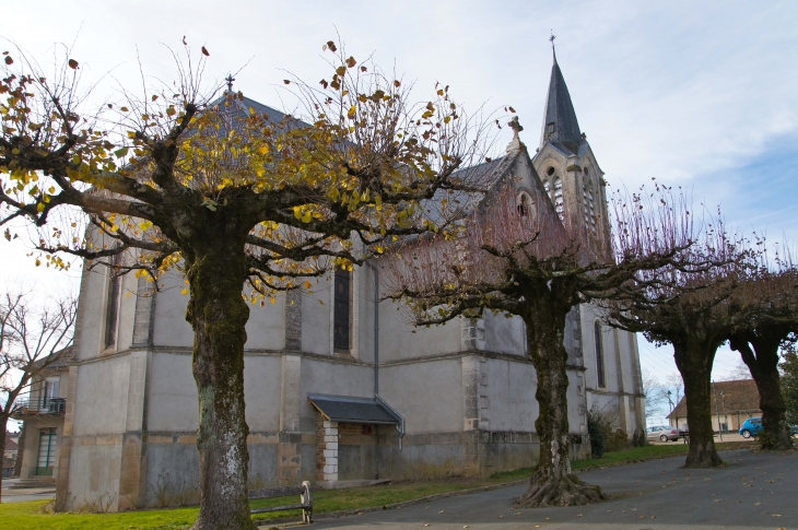 L'église Saint joseph. - La Coquille