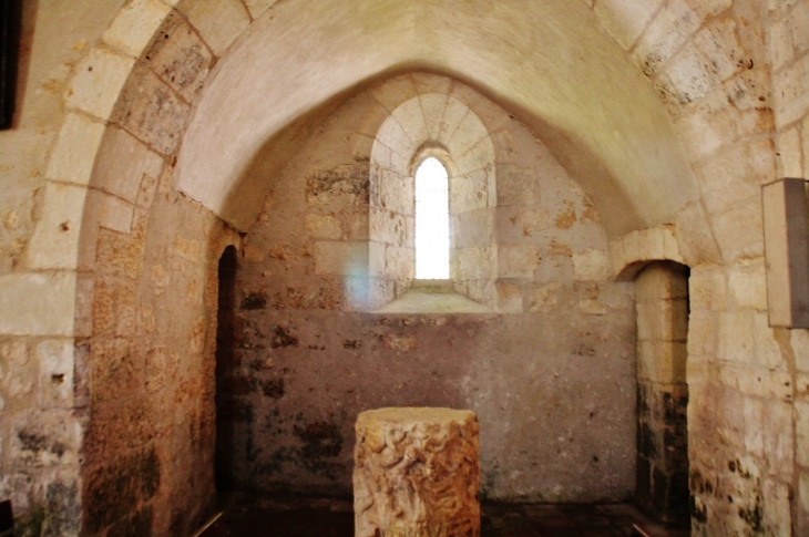 église St Pierre - La Douze