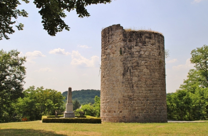 La Tour - Le Bourdeix