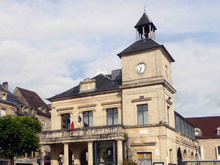 L'hôtel de ville - Le Bugue