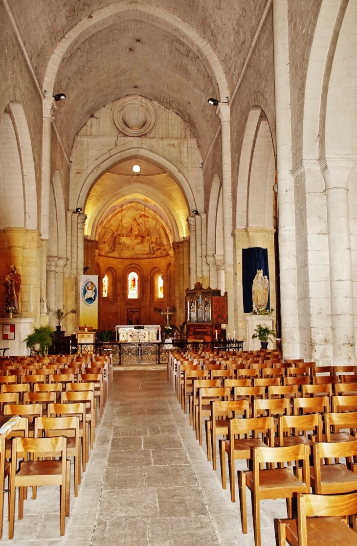 Abbaye Notre-Dame - Le Buisson-de-Cadouin