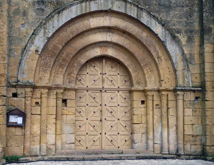 La porte de l'abbatiale de Cadouin - Le Buisson-de-Cadouin