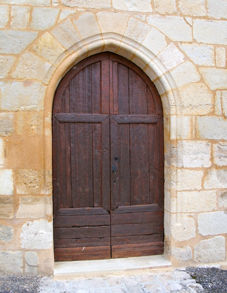 Le portail de l'église de Saint Lazare. - Le Lardin-Saint-Lazare