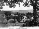 Vue générale du bourg de Saint Lazare, vers 1910 (carte postale ancienne).