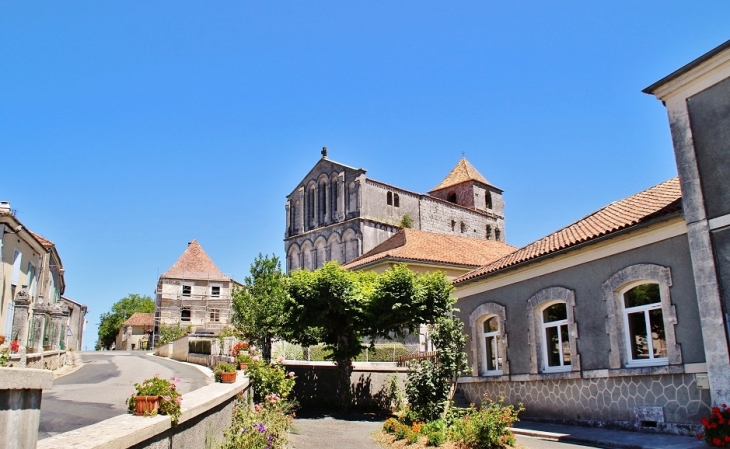 Le Village - Léguillac-de-Cercles