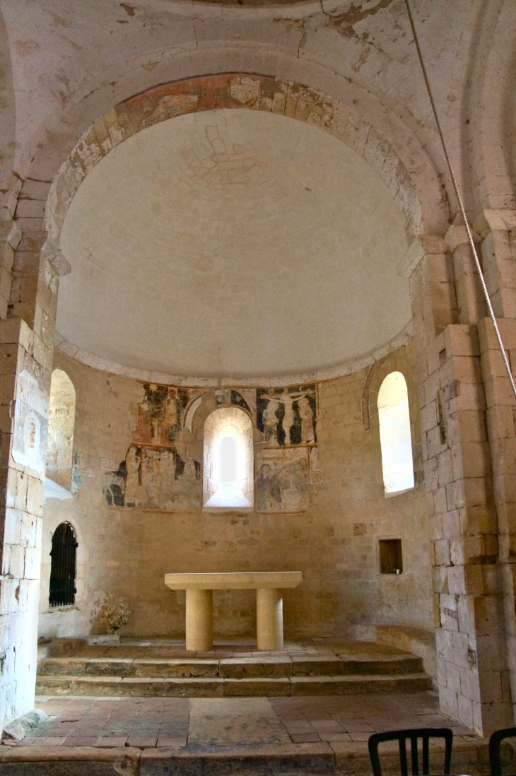 Le choeur de l'église Saint Martin. - Limeuil