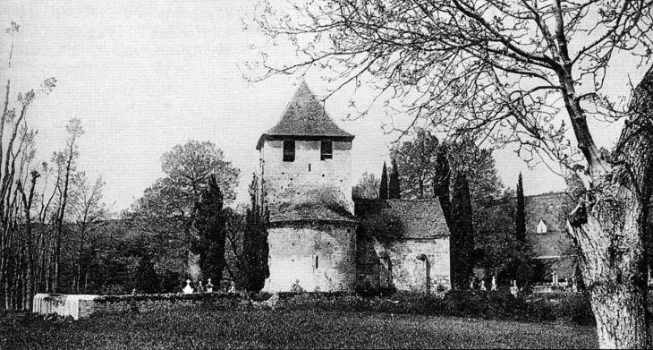 L'église Saint Martin, vers 1905 (carte postale ancienne). - Limeuil