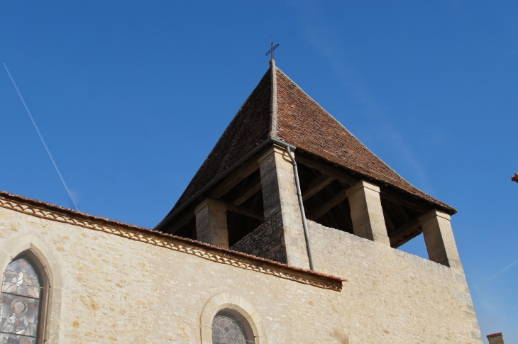 Clocher de l'église Sainte Catherine. - Limeuil