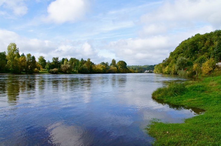 La Dordogne. - Limeuil