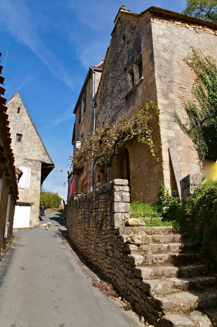 Ruelle du village. - Limeuil