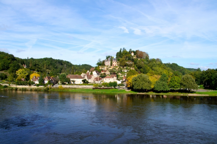 Vue sur le village. - Limeuil