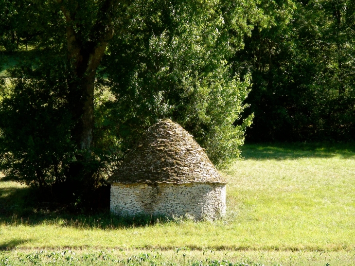 Aux alentours - Loubejac