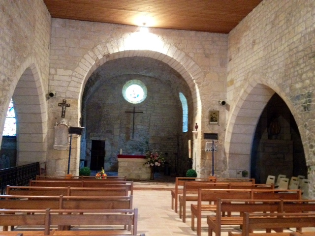 L'intérieur de l'église. - Manaurie