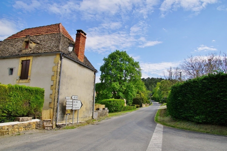 Le Village - Marcillac-Saint-Quentin