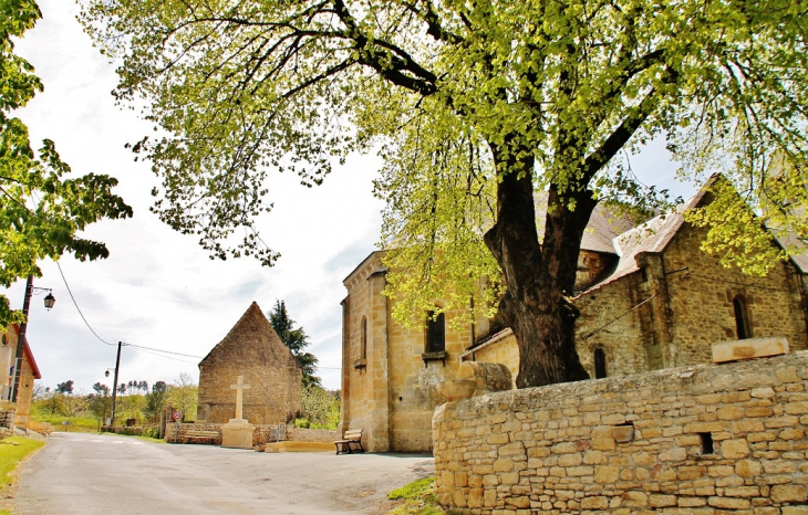 église St quentin - Marcillac-Saint-Quentin