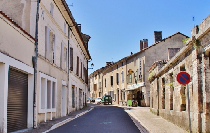 Le Village - Mareuil