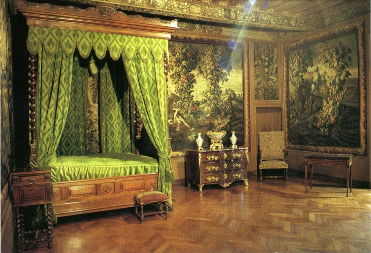 Chateau-de-puymartin-la-chambre-d-honneur (carte-postale du chateau). - Marquay