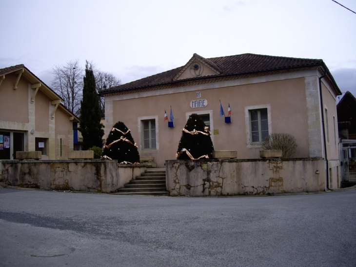 La mairie - Milhac-d'Auberoche