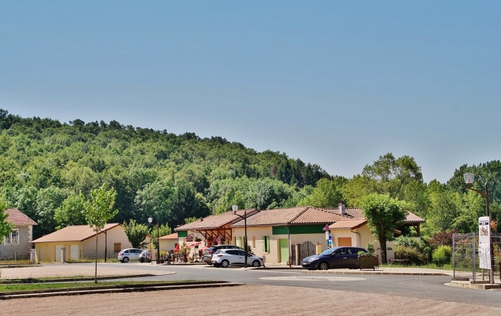 Le Village - Milhac-de-Nontron