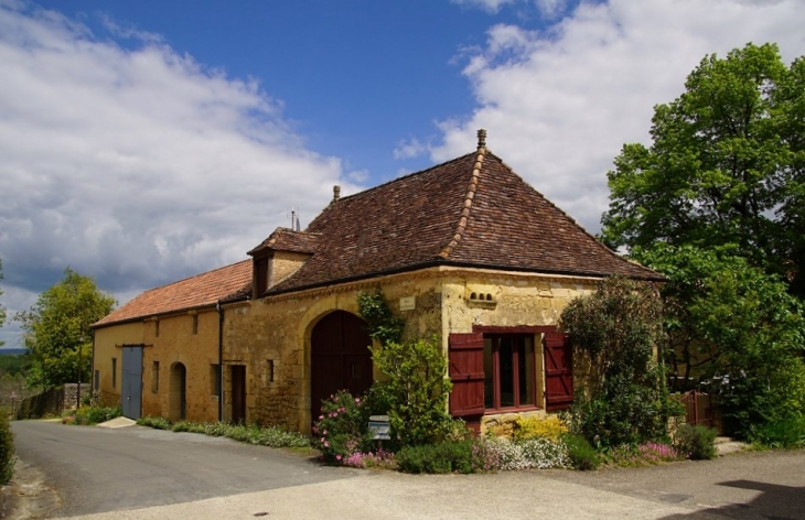 Le Village - Molières